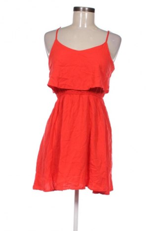 Рокля H&M Divided, Размер S, Цвят Червен, Цена 29,99 лв.