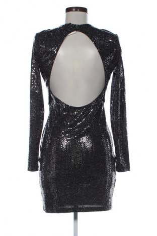 Šaty  H&M Divided, Velikost M, Barva Černá, Cena  469,00 Kč