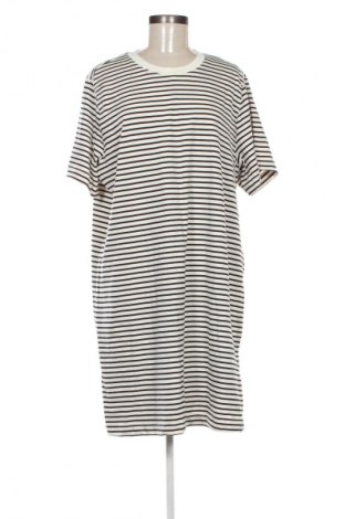 Рокля H&M Mama, Размер XL, Цвят Екрю, Цена 46,00 лв.