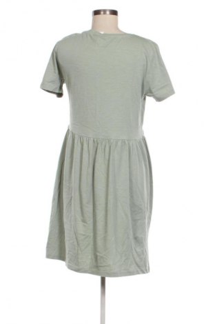 Φόρεμα Identic, Μέγεθος M, Χρώμα Πράσινο, Τιμή 15,00 €