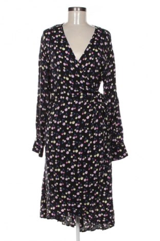 Kleid Levete Room, Größe L, Farbe Mehrfarbig, Preis 30,01 €