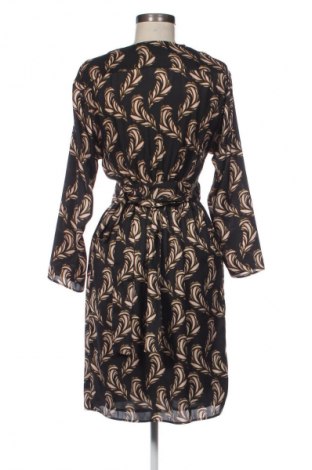 Kleid Mango, Größe XS, Farbe Mehrfarbig, Preis 20,99 €