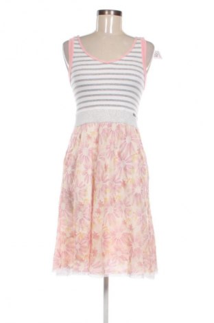 Šaty  Marc Cain Sports, Velikost M, Barva Vícebarevné, Cena  2 593,00 Kč
