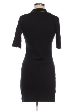 Kleid Marc Cain Sports, Größe M, Farbe Schwarz, Preis 104,77 €