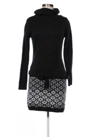Sukienka Melrose, Rozmiar M, Kolor Czarny, Cena 75,99 zł