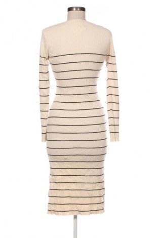 Kleid Moocci, Größe M, Farbe Mehrfarbig, Preis € 20,99