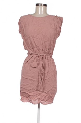Kleid Moss Copenhagen, Größe S, Farbe Aschrosa, Preis 24,48 €