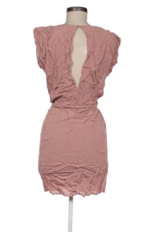 Kleid Moss Copenhagen, Größe S, Farbe Aschrosa, Preis 24,48 €