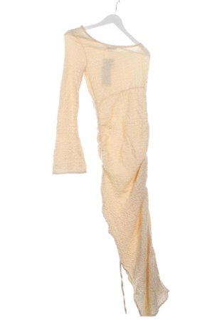 Рокля NA-KD, Размер S, Цвят Бежов, Цена 51,99 лв.