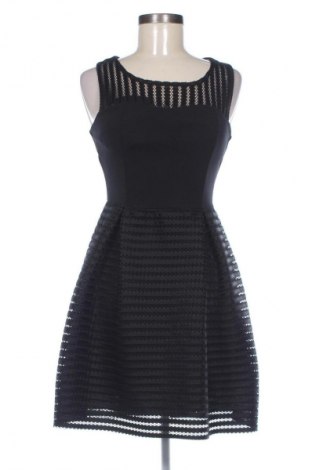 Φόρεμα NEW COLLECTION, Μέγεθος M, Χρώμα Μαύρο, Τιμή 24,55 €