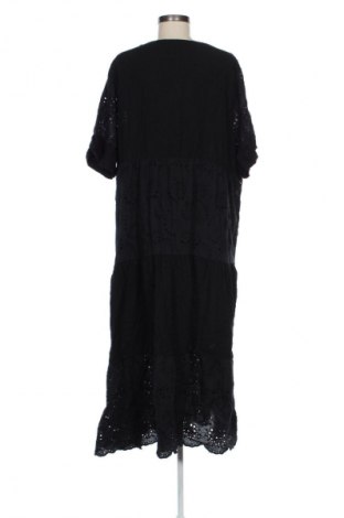 Ruha NEW COLLECTION, Méret XXL, Szín Fekete, Ár 25 559 Ft
