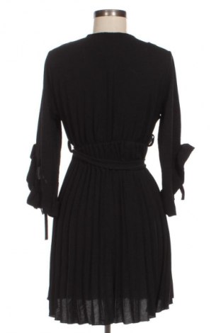 Kleid NEW COLLECTION, Größe M, Farbe Schwarz, Preis 24,49 €