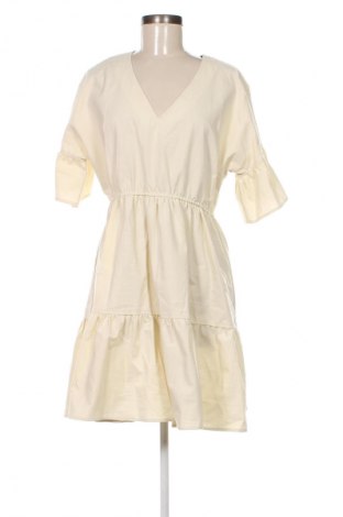 Kleid Negative, Größe L, Farbe Beige, Preis € 14,83