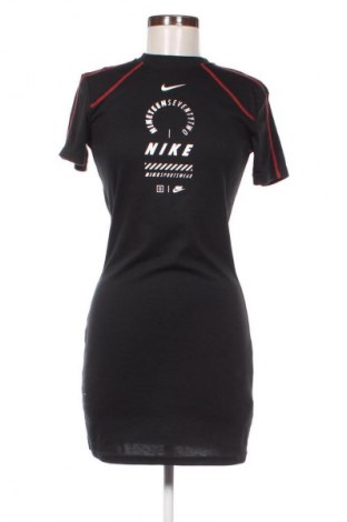 Šaty  Nike, Velikost S, Barva Černá, Cena  1 570,00 Kč