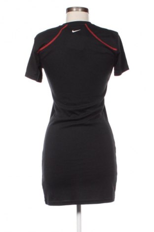 Šaty  Nike, Velikost S, Barva Černá, Cena  1 570,00 Kč