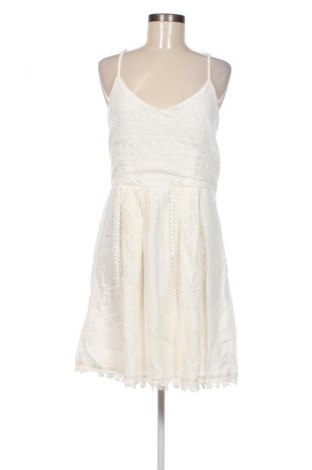 Kleid ONLY, Größe L, Farbe Weiß, Preis 42,99 €