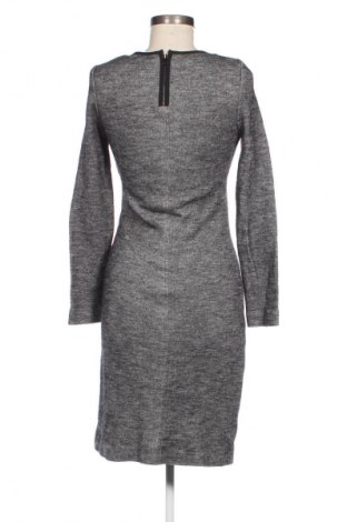 Kleid Oui, Größe M, Farbe Grau, Preis € 41,98