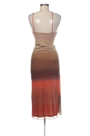 Sukienka Pull&Bear, Rozmiar XS, Kolor Kolorowy, Cena 150,99 zł