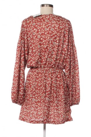 Šaty  Pull&Bear, Veľkosť XL, Farba Viacfarebná, Cena  14,83 €