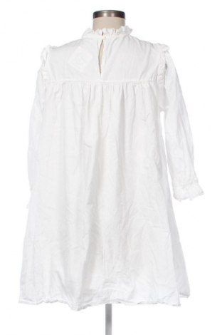 Kleid Reserved, Größe M, Farbe Weiß, Preis 14,83 €
