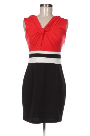 Rochie Rinascimento, Mărime M, Culoare Multicolor, Preț 155,99 Lei