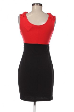Rochie Rinascimento, Mărime M, Culoare Multicolor, Preț 155,99 Lei