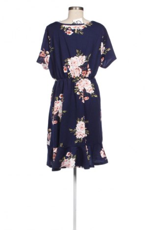 Kleid SHEIN, Größe XL, Farbe Mehrfarbig, Preis 14,77 €