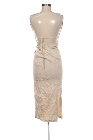 Šaty  Stradivarius, Velikost M, Barva Béžová, Cena  639,00 Kč