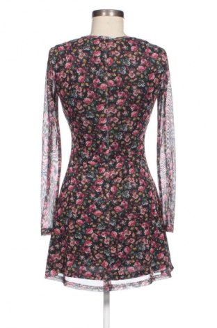 Šaty  Stradivarius, Velikost S, Barva Vícebarevné, Cena  371,00 Kč