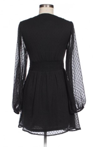 Φόρεμα Stradivarius, Μέγεθος XS, Χρώμα Μαύρο, Τιμή 29,67 €