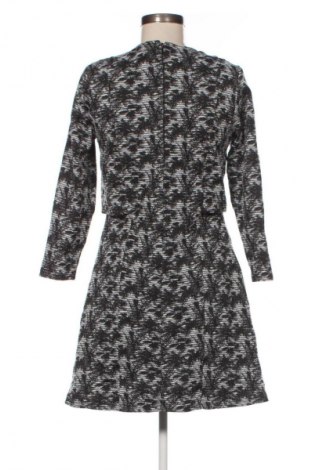 Рокля Topshop, Размер M, Цвят Многоцветен, Цена 30,99 лв.
