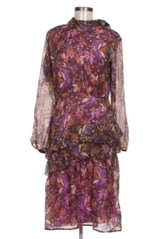 Kleid Trendyol, Größe L, Farbe Mehrfarbig, Preis 55,24 €