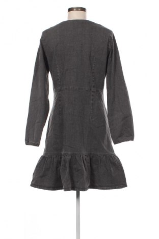 Ruha Unbranded, Méret M, Szín Szürke, Ár 7 079 Ft