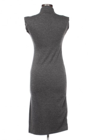 Ruha Unbranded, Méret M, Szín Szürke, Ár 5 865 Ft
