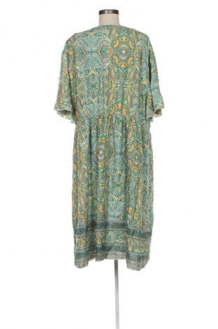 Φόρεμα Unbranded, Μέγεθος 5XL, Χρώμα Πολύχρωμο, Τιμή 14,77 €