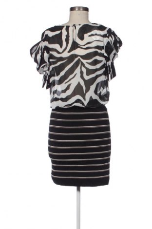 Kleid Unbranded, Größe M, Farbe Mehrfarbig, Preis 15,00 €