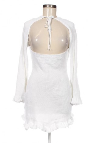 Ruha Unbranded, Méret M, Szín Fehér, Ár 5 719 Ft
