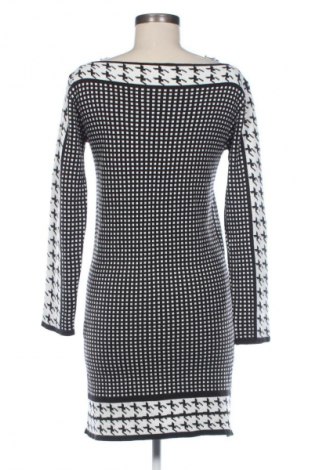 Рокля Unbranded, Размер M, Цвят Многоцветен, Цена 31,99 лв.