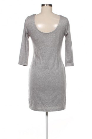 Ruha Unbranded, Méret M, Szín Ezüstös, Ár 5 800 Ft