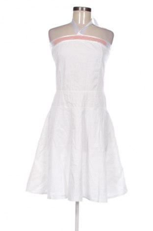 Ruha Unbranded, Méret M, Szín Fehér, Ár 5 865 Ft