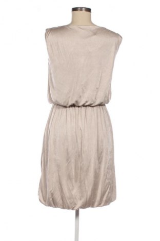 Kleid Unbranded, Größe M, Farbe Aschrosa, Preis 14,77 €