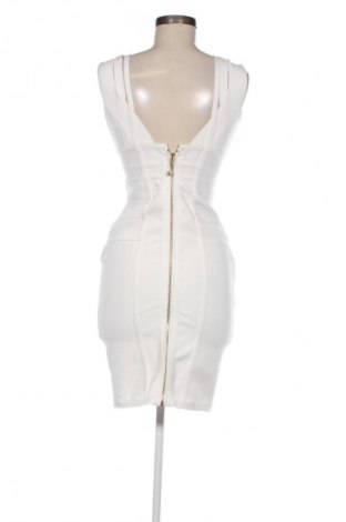 Ruha Unbranded, Méret M, Szín Fehér, Ár 5 800 Ft