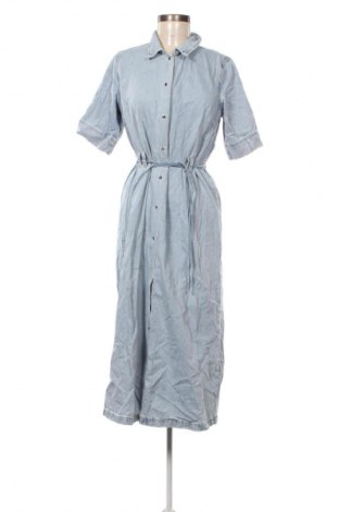 Рокля Vero Moda, Размер M, Цвят Син, Цена 109,99 лв.
