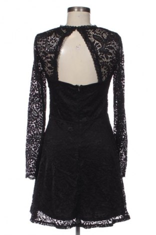 Šaty  Vero Moda, Veľkosť M, Farba Viacfarebná, Cena  14,00 €