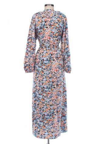 Šaty  Vero Moda, Velikost M, Barva Vícebarevné, Cena  505,00 Kč