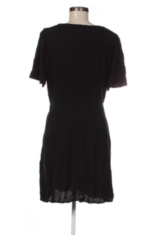 Рокля Vero Moda, Размер XL, Цвят Черен, Цена 27,99 лв.