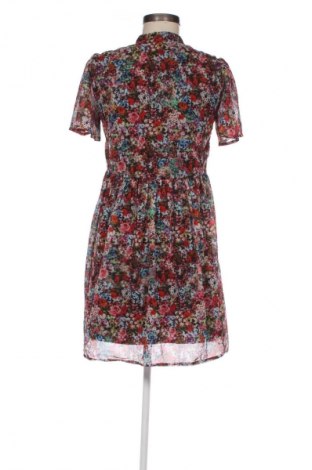 Kleid Vero Moda, Größe S, Farbe Mehrfarbig, Preis 13,81 €
