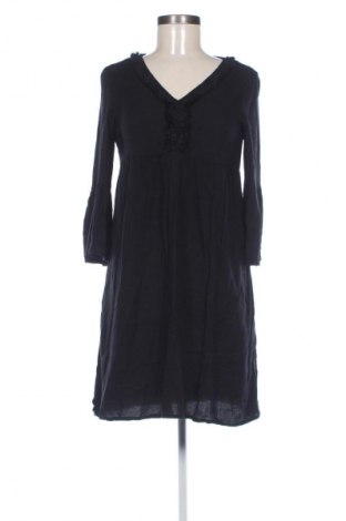Šaty  Vero Moda, Velikost XS, Barva Černá, Cena  342,00 Kč