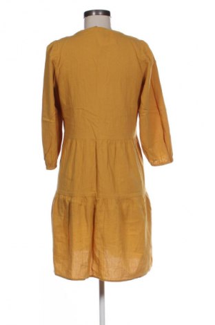Šaty  Vero Moda, Velikost XS, Barva Žlutá, Cena  342,00 Kč