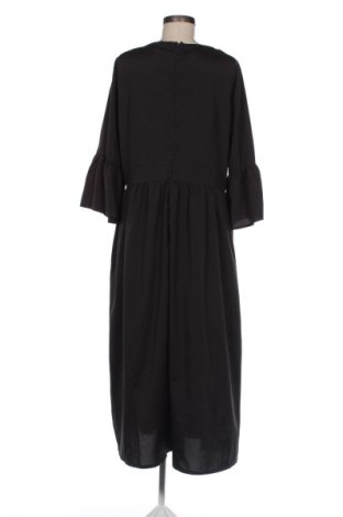 Sukienka Zanzea, Rozmiar 4XL, Kolor Czarny, Cena 85,99 zł